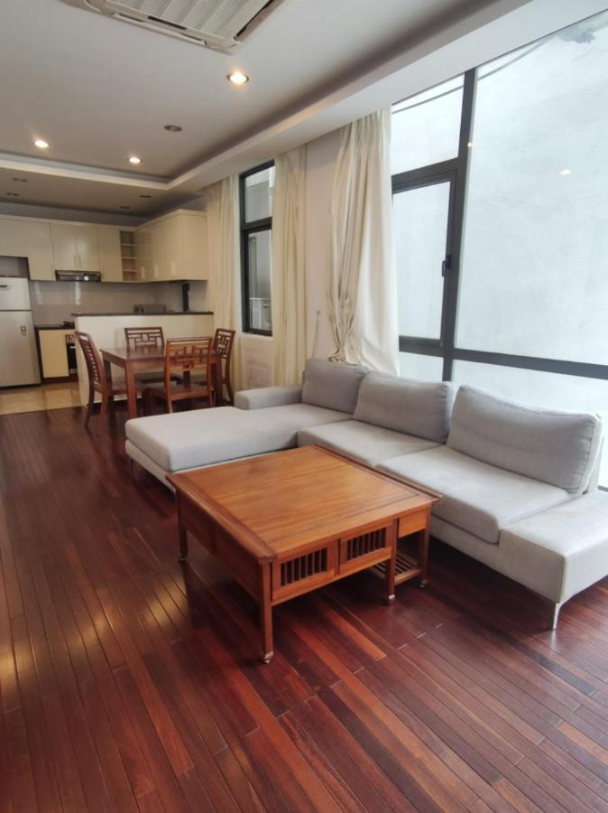 Davidduc's Duplex Xom Chua Apartment Hanoi