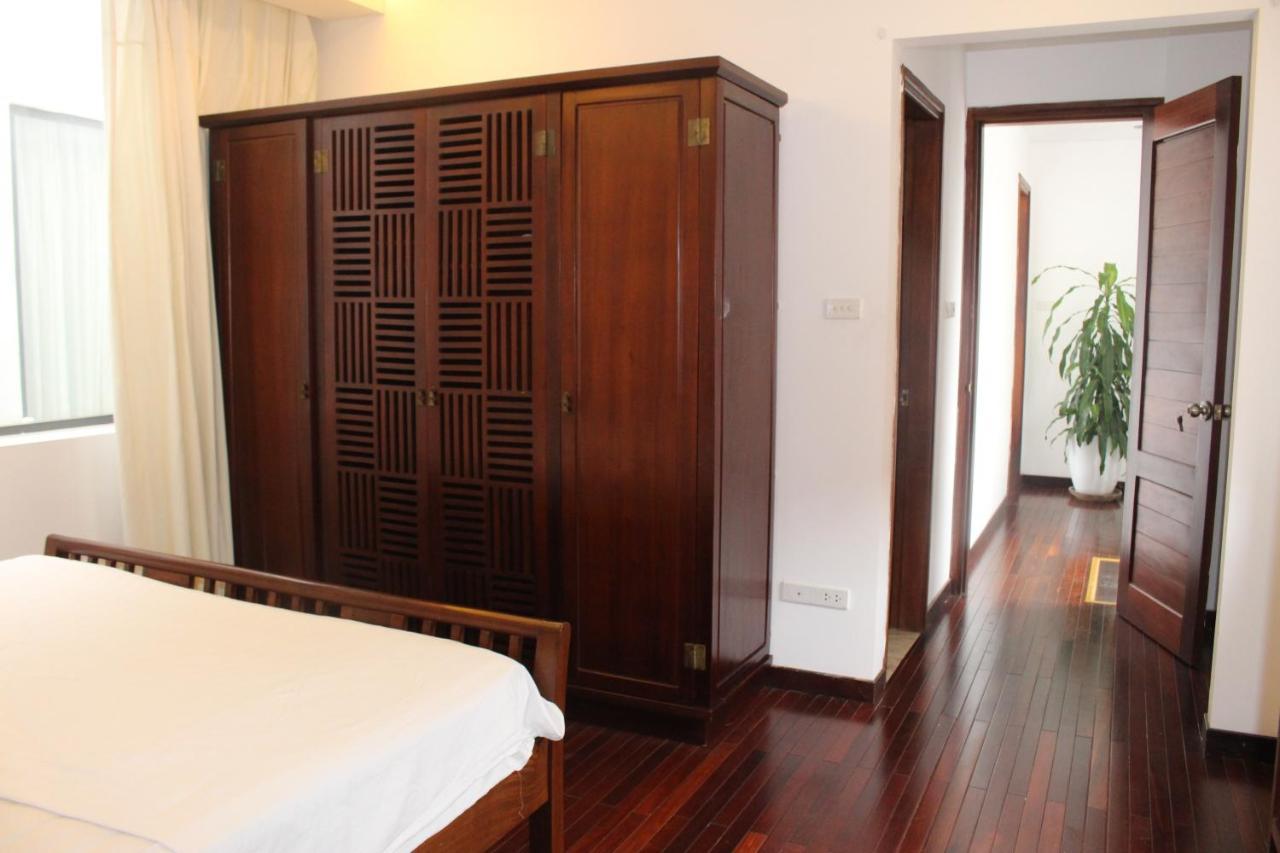 Davidduc's Duplex Xom Chua Apartment Hanoi
